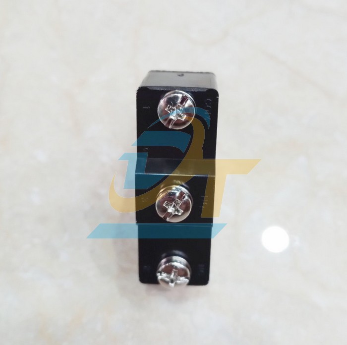 C&ocirc;ng tắc h&agrave;nh tr&igrave;nh Omron Z-15GQ22-B Z-15GQ22-B Omron | Gi&aacute; rẻ nhất - C&ocirc;ng Ty TNHH Thương Mại Dịch Vụ Đạt T&acirc;m