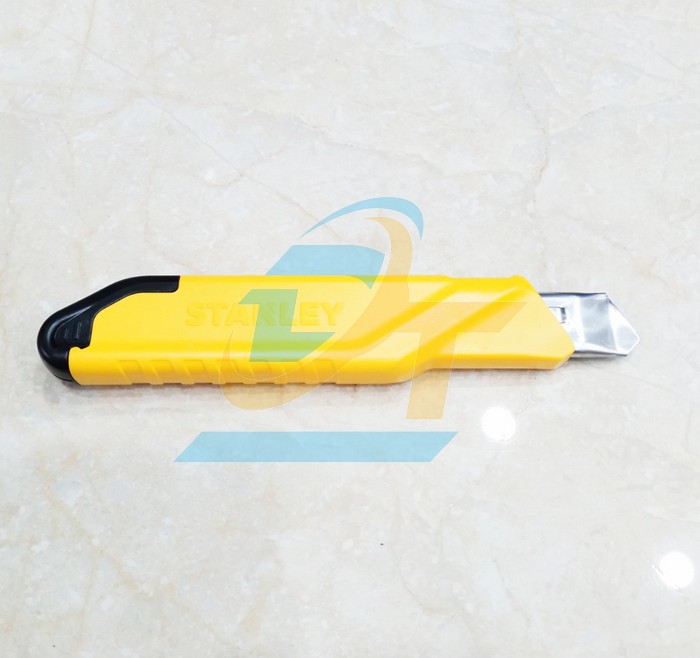 Dao rọc giấy 18 mm Stanley STHT10265-8 STHT10265-8 Stanley | Gi&aacute; rẻ nhất - C&ocirc;ng Ty TNHH Thương Mại Dịch Vụ Đạt T&acirc;m