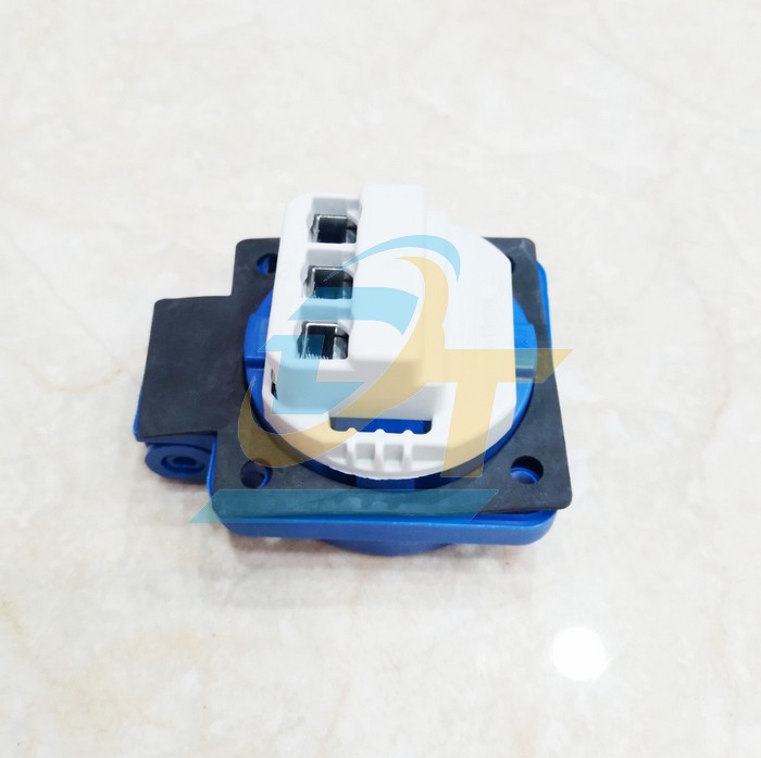 Ổ cắm c&ocirc;ng nghiệp gắn &acirc;m c&oacute; nắp 2P 16A 250V PCE F105-0B F105-0B PCE | Gi&aacute; rẻ nhất - C&ocirc;ng Ty TNHH Thương Mại Dịch Vụ Đạt T&acirc;m