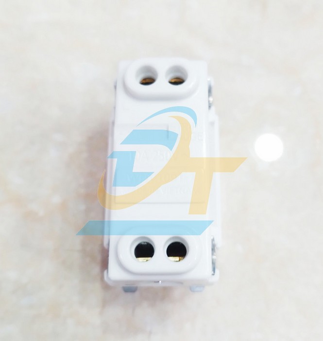 Ổ cắm đơn Panasonic WNV1091-7W  Panasonic | Gi&aacute; rẻ nhất - C&ocirc;ng Ty TNHH Thương Mại Dịch Vụ Đạt T&acirc;m