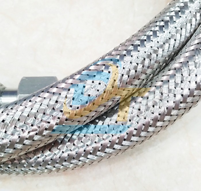 Ống mềm inox 304 3/4"x4000mm (Phi 27) nối ren  VietNam | Gi&aacute; rẻ nhất - C&ocirc;ng Ty TNHH Thương Mại Dịch Vụ Đạt T&acirc;m