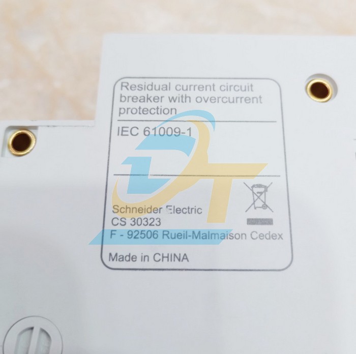 Cầu dao chống giật RCBO Easy9 (1P+N) 32A 30mA 230V Schneider EZ9D34632  SCHNEIDER | Gi&aacute; rẻ nhất - C&ocirc;ng Ty TNHH Thương Mại Dịch Vụ Đạt T&acirc;m