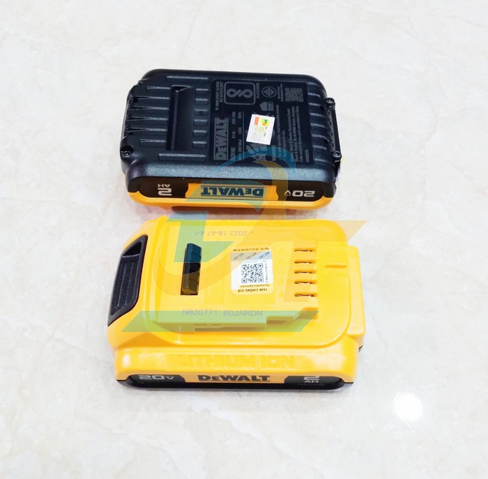 M&aacute;y siết bulong d&ugrave;ng pin 20V Dewalt DCF911D2 (K&egrave;m 2 pin 2.0Ah + 1 Sạc)  DEWALT | Gi&aacute; rẻ nhất - C&ocirc;ng Ty TNHH Thương Mại Dịch Vụ Đạt T&acirc;m