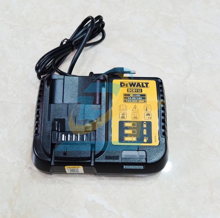 M&aacute;y siết bulong d&ugrave;ng pin 20V Dewalt DCF911D2 (K&egrave;m 2 pin 2.0Ah + 1 Sạc)  DEWALT | Gi&aacute; rẻ nhất - C&ocirc;ng Ty TNHH Thương Mại Dịch Vụ Đạt T&acirc;m