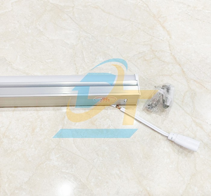 Đ&egrave;n tu&yacute;p led nh&ocirc;m nhựa T5 0.6m 10W liền m&aacute;ng Kowo  KOWO | Gi&aacute; rẻ nhất - C&ocirc;ng Ty TNHH Thương Mại Dịch Vụ Đạt T&acirc;m