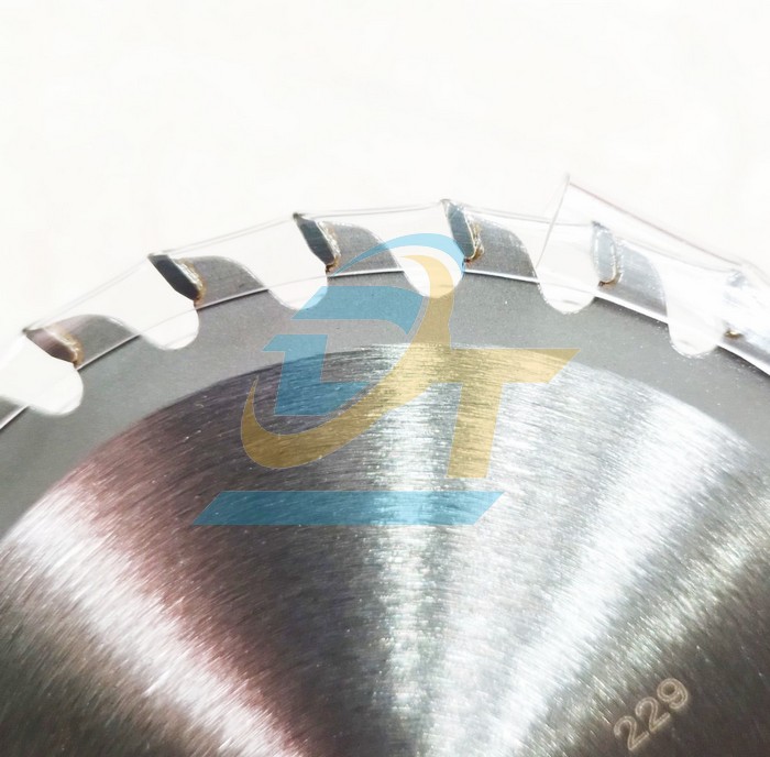 Lưỡi cưa gỗ 30 răng 110x20mm Bosch 2608644315  Bosch | Gi&aacute; rẻ nhất - C&ocirc;ng Ty TNHH Thương Mại Dịch Vụ Đạt T&acirc;m