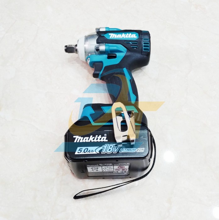 M&aacute;y siết bu l&ocirc;ng d&ugrave;ng pin 18V Makita DTW300RTJ (K&egrave;m 2 pin 5.0Ah + 1 sạc)  Makita | Gi&aacute; rẻ nhất - C&ocirc;ng Ty TNHH Thương Mại Dịch Vụ Đạt T&acirc;m