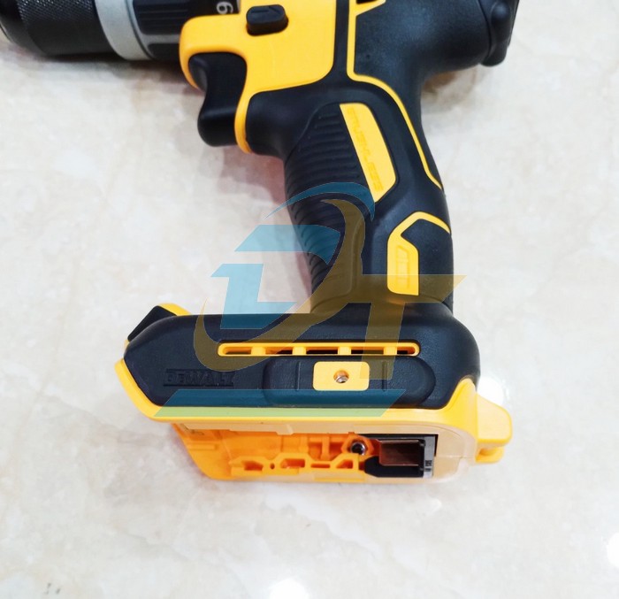 M&aacute;y khoan d&ugrave;ng pin 18V Dewalt DCD796D2 (K&egrave;m 2 pin 2.0Ah + 1 Sạc)  DEWALT | Gi&aacute; rẻ nhất - C&ocirc;ng Ty TNHH Thương Mại Dịch Vụ Đạt T&acirc;m