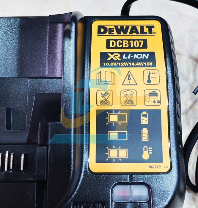 M&aacute;y khoan d&ugrave;ng pin 18V Dewalt DCD796D2 (K&egrave;m 2 pin 2.0Ah + 1 Sạc)  DEWALT | Gi&aacute; rẻ nhất - C&ocirc;ng Ty TNHH Thương Mại Dịch Vụ Đạt T&acirc;m