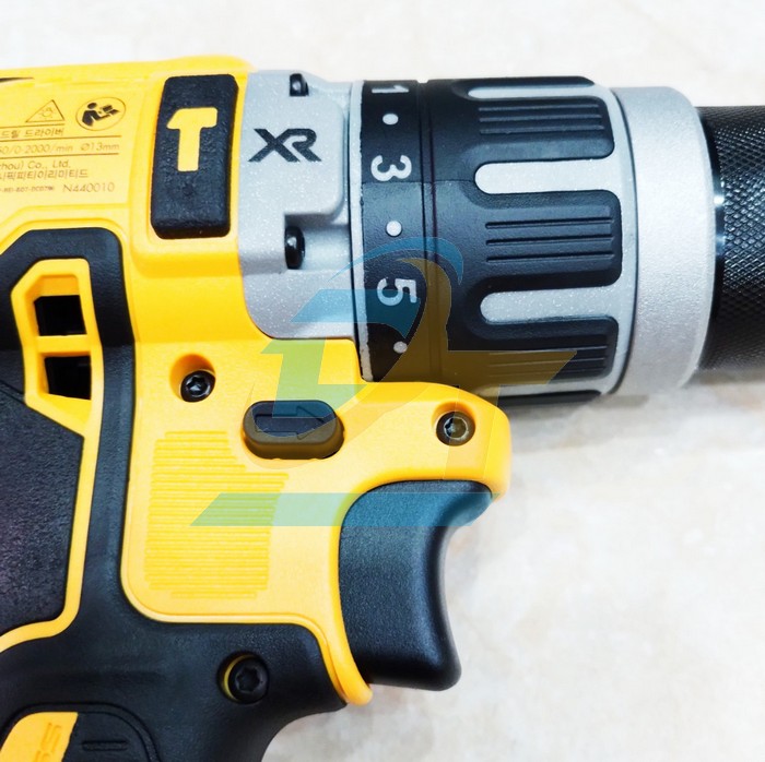 M&aacute;y khoan d&ugrave;ng pin 18V Dewalt DCD796D2 (K&egrave;m 2 pin 2.0Ah + 1 Sạc)  DEWALT | Gi&aacute; rẻ nhất - C&ocirc;ng Ty TNHH Thương Mại Dịch Vụ Đạt T&acirc;m