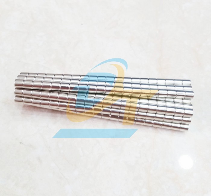 Nam ch&acirc;m vi&ecirc;n 8x8mm  VietNam | Gi&aacute; rẻ nhất - C&ocirc;ng Ty TNHH Thương Mại Dịch Vụ Đạt T&acirc;m