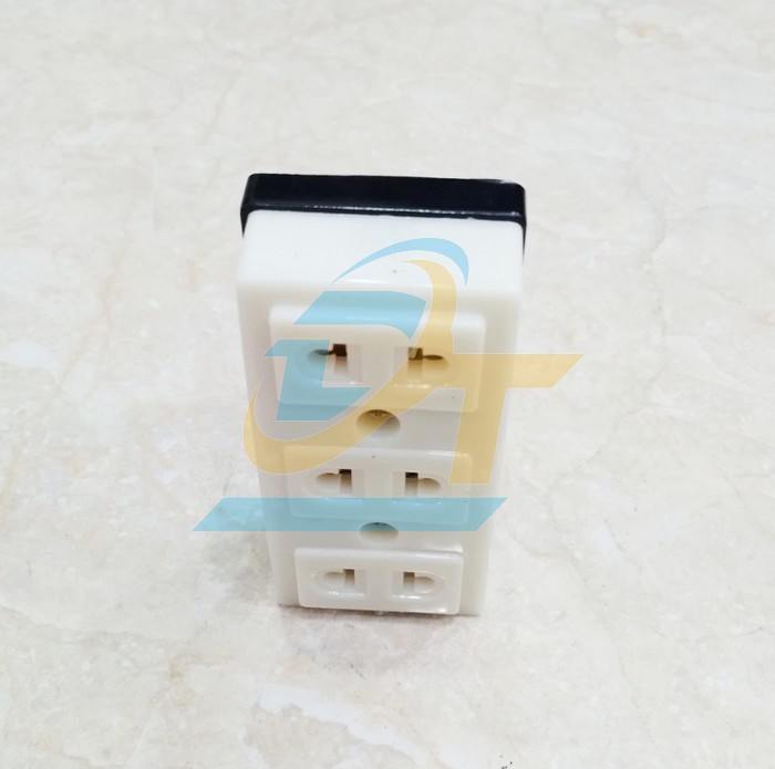 Ổ cắm 3 lỗ 2 chấu Sopoka T31 T31 Sopoka | Gi&aacute; rẻ nhất - C&ocirc;ng Ty TNHH Thương Mại Dịch Vụ Đạt T&acirc;m