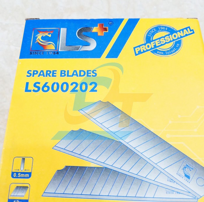 Lưỡi dao rọc giấy th&eacute;p SK5 0.5x18x100mm LS+ LS600202  LS+ | Gi&aacute; rẻ nhất - C&ocirc;ng Ty TNHH Thương Mại Dịch Vụ Đạt T&acirc;m