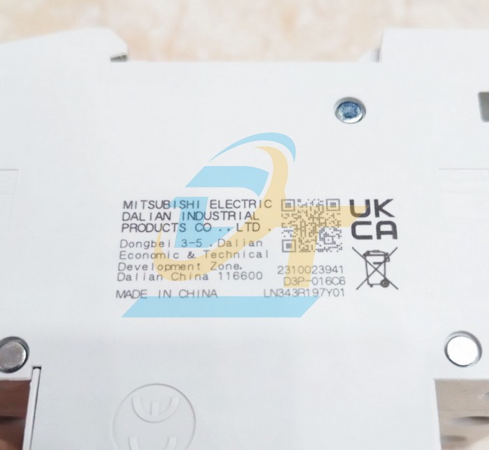 Cầu dao tự động MCB Mitsubishi BH-D6 (Type C N) 3P 16A 6kA  MITSUBISHI | Gi&aacute; rẻ nhất - C&ocirc;ng Ty TNHH Thương Mại Dịch Vụ Đạt T&acirc;m