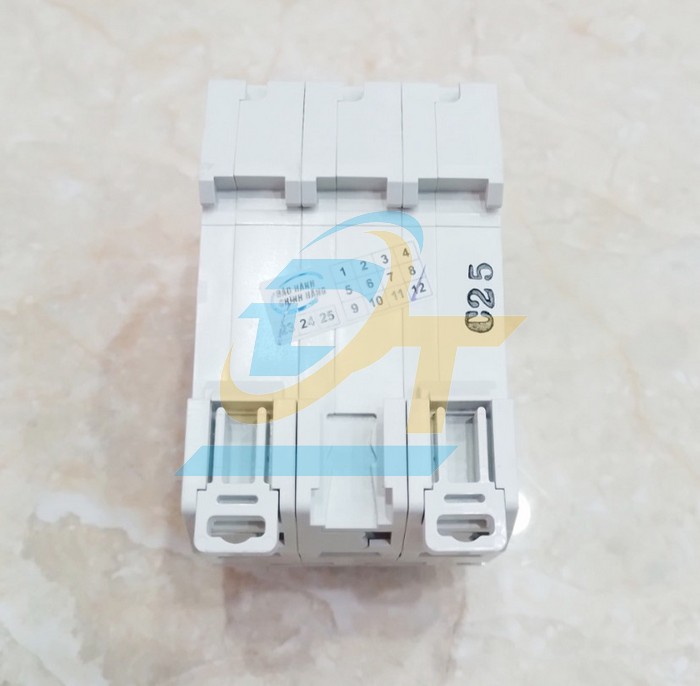 Cầu dao tự động MCB Mitsubishi BH-D6 (Type C N) 3P 25A 6kA  MITSUBISHI | Gi&aacute; rẻ nhất - C&ocirc;ng Ty TNHH Thương Mại Dịch Vụ Đạt T&acirc;m