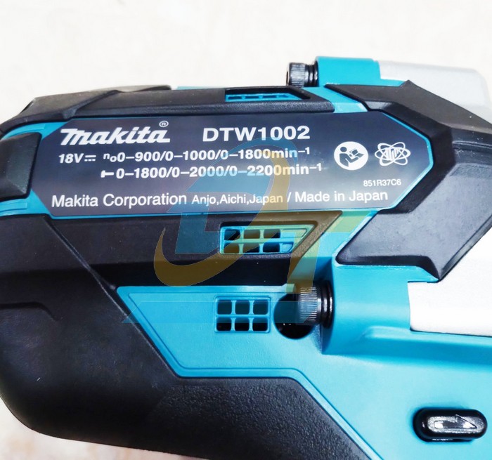 M&aacute;y siết bu l&ocirc;ng d&ugrave;ng pin 18V Makita DTW1002RTJ (K&egrave;m 2 pin 5Ah + 1 Sạc)  Makita | Gi&aacute; rẻ nhất - C&ocirc;ng Ty TNHH Thương Mại Dịch Vụ Đạt T&acirc;m