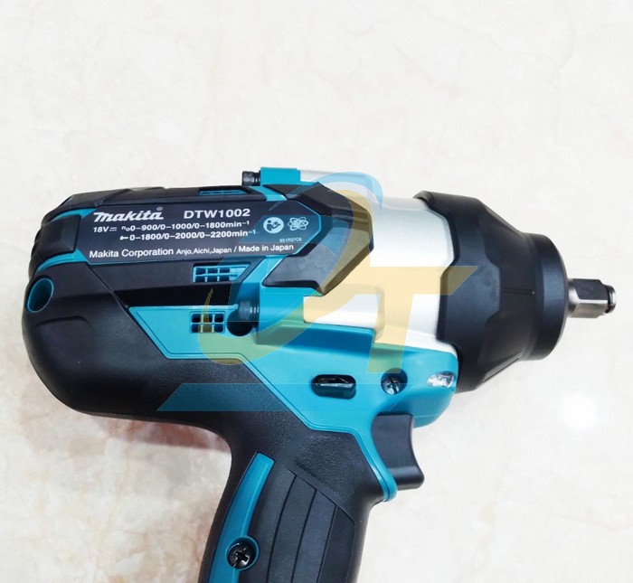 M&aacute;y siết bu l&ocirc;ng d&ugrave;ng pin 18V Makita DTW1002RTJ (K&egrave;m 2 pin 5Ah + 1 Sạc)  Makita | Gi&aacute; rẻ nhất - C&ocirc;ng Ty TNHH Thương Mại Dịch Vụ Đạt T&acirc;m
