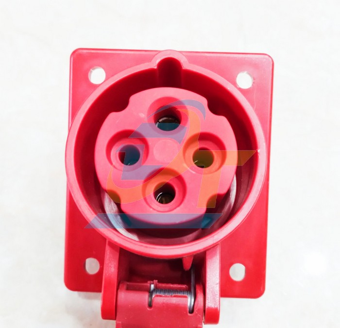 Ổ cắm c&ocirc;ng nghiệp gắn &acirc;m dạng nghi&ecirc;ng 4P 16A 400V IP44 PCE F414-6  PCE | Gi&aacute; rẻ nhất - C&ocirc;ng Ty TNHH Thương Mại Dịch Vụ Đạt T&acirc;m