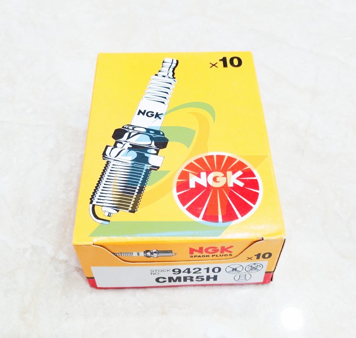 Bugi m&aacute;y cắt cỏ 4 th&igrave; NGK CMR5H 94210  NGK | Gi&aacute; rẻ nhất - C&ocirc;ng Ty TNHH Thương Mại Dịch Vụ Đạt T&acirc;m