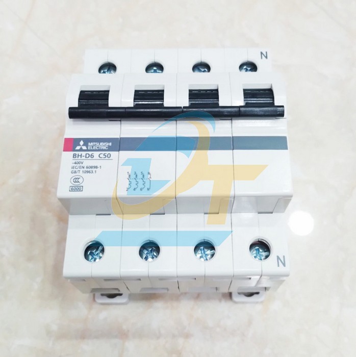Cầu dao tự động MCB Mitsubishi BH-D6 (Type C N) 4P 50A 6kA  MITSUBISHI | Gi&aacute; rẻ nhất - C&ocirc;ng Ty TNHH Thương Mại Dịch Vụ Đạt T&acirc;m