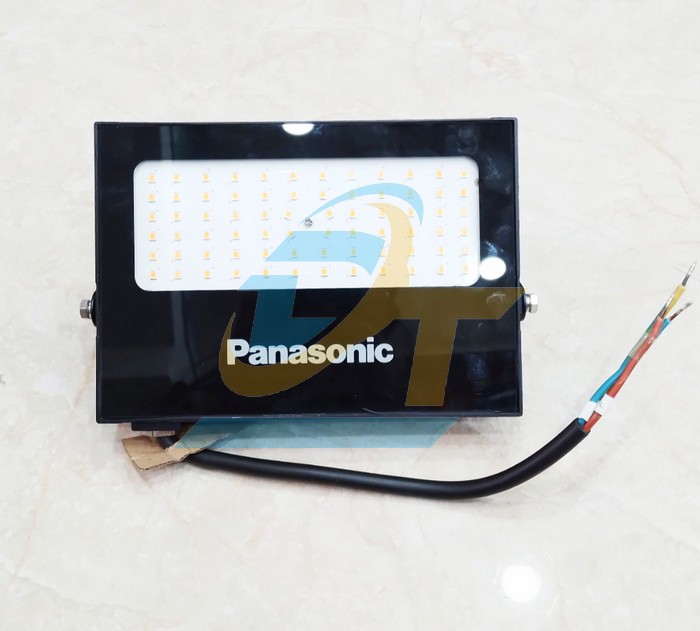 Đ&egrave;n Led pha k&iacute;nh trong 50W 3000K Panasonic NYV00004BE1A NYV00004BE1A Panasonic | Gi&aacute; rẻ nhất - C&ocirc;ng Ty TNHH Thương Mại Dịch Vụ Đạt T&acirc;m