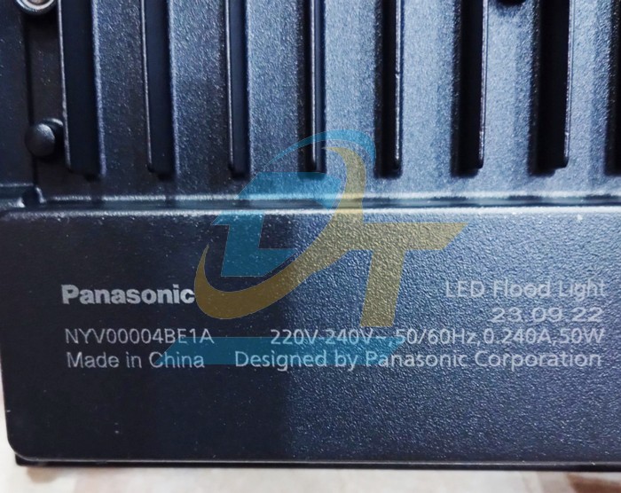 Đ&egrave;n Led pha k&iacute;nh trong 50W 3000K Panasonic NYV00004BE1A NYV00004BE1A Panasonic | Gi&aacute; rẻ nhất - C&ocirc;ng Ty TNHH Thương Mại Dịch Vụ Đạt T&acirc;m