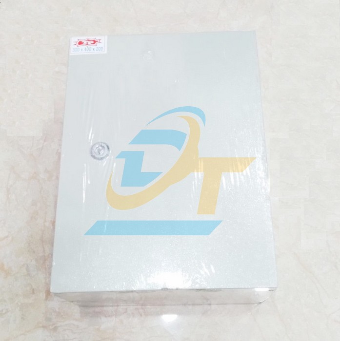 Vỏ tủ điện sắt 300x400x200 tole 1.2mm  VietNam | Gi&aacute; rẻ nhất - C&ocirc;ng Ty TNHH Thương Mại Dịch Vụ Đạt T&acirc;m
