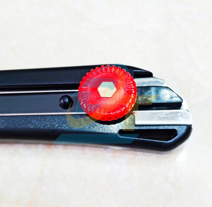 Dao rọc giấy c&ocirc;ng nhiệp 18mm Stacom E112C  STACOM | Gi&aacute; rẻ nhất - C&ocirc;ng Ty TNHH Thương Mại Dịch Vụ Đạt T&acirc;m