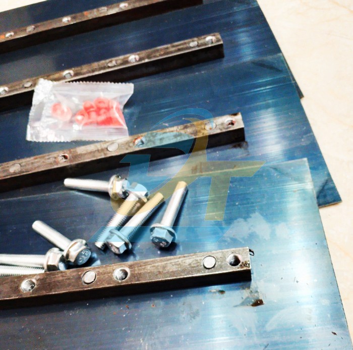 Lưỡi xoa nền b&ecirc; t&ocirc;ng 355x150mm (Bộ 4 lưỡi)  China | Gi&aacute; rẻ nhất - C&ocirc;ng Ty TNHH Thương Mại Dịch Vụ Đạt T&acirc;m