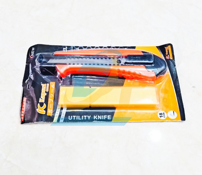 Dao rọc giấy 18mm Kapusi K-8745  Kapusi | Gi&aacute; rẻ nhất - C&ocirc;ng Ty TNHH Thương Mại Dịch Vụ Đạt T&acirc;m