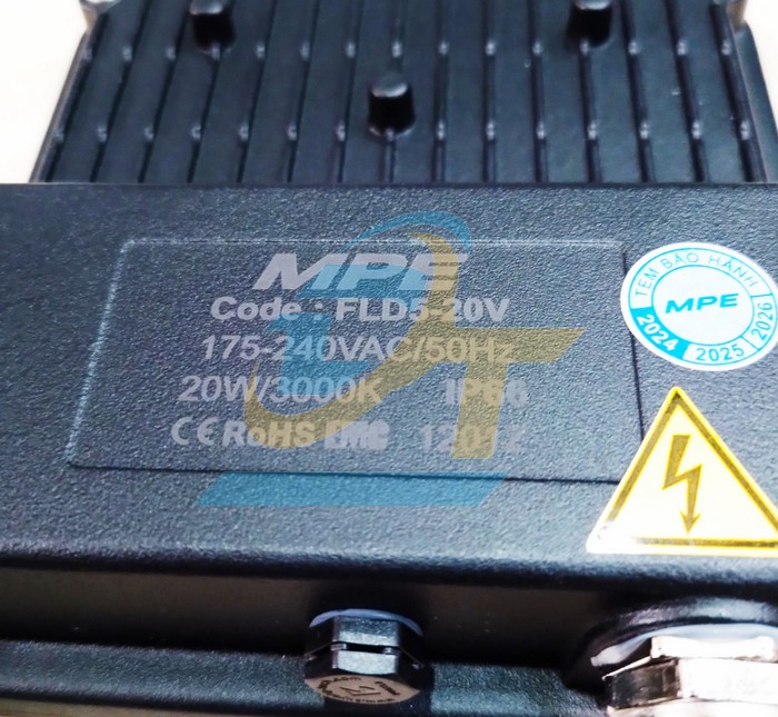 Đ&egrave;n Led pha 20W 3000K MPE FLD5-20V  MPE | Gi&aacute; rẻ nhất - C&ocirc;ng Ty TNHH Thương Mại Dịch Vụ Đạt T&acirc;m