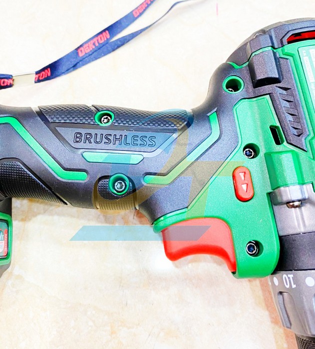 M&aacute;y khoan động lực d&ugrave;ng pin 21V Dekton M21-KB1385PRO (K&egrave;m 1 pin 4Ah + 1 Sạc)  DEKTON | Gi&aacute; rẻ nhất - C&ocirc;ng Ty TNHH Thương Mại Dịch Vụ Đạt T&acirc;m