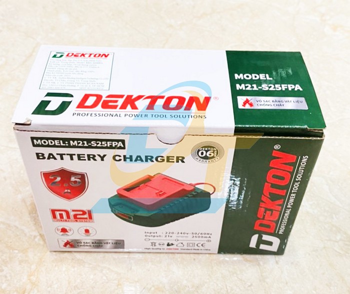 Sạc pin 21V 2.5A Dekton M21-S25FPA  DEKTON | Gi&aacute; rẻ nhất - C&ocirc;ng Ty TNHH Thương Mại Dịch Vụ Đạt T&acirc;m