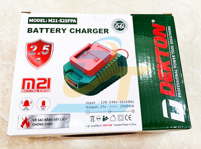 Sạc pin 21V 2.5A Dekton M21-S25FPA  DEKTON | Gi&aacute; rẻ nhất - C&ocirc;ng Ty TNHH Thương Mại Dịch Vụ Đạt T&acirc;m