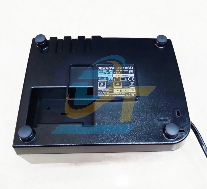 M&aacute;y khoan vặn v&iacute;t d&ugrave;ng pin 18V Makita DDF453SYE (K&egrave;m 2 pin 1.5Ah + 1 Sạc)  Makita | Gi&aacute; rẻ nhất - C&ocirc;ng Ty TNHH Thương Mại Dịch Vụ Đạt T&acirc;m