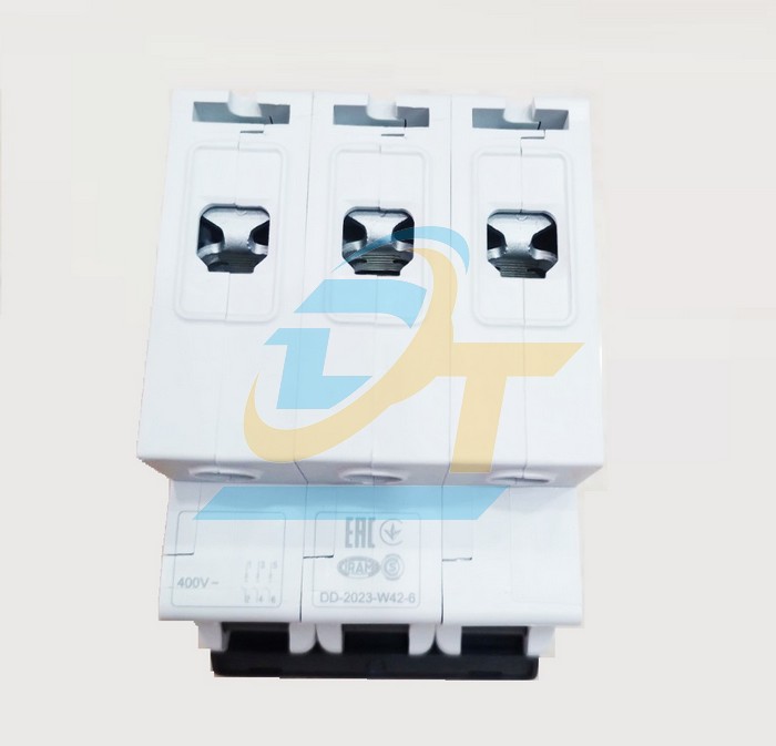 Cầu dao tự động MCB Easy9 3P 40A 4.5kA Schneider EZ9F34340  SCHNEIDER | Gi&aacute; rẻ nhất - C&ocirc;ng Ty TNHH Thương Mại Dịch Vụ Đạt T&acirc;m