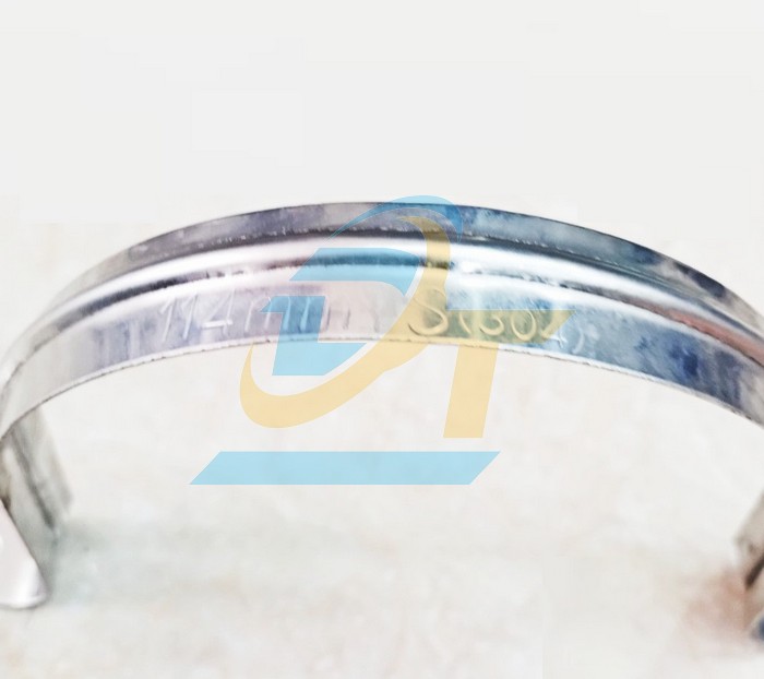 C&ugrave;m omega inox 304 phi 114  VietNam | Gi&aacute; rẻ nhất - C&ocirc;ng Ty TNHH Thương Mại Dịch Vụ Đạt T&acirc;m