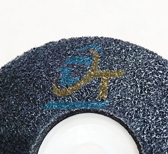 Nỉ x&aacute;m đ&aacute;nh b&oacute;ng c&aacute; sấu Vĩnh Qu&iacute; 4"/100mm  VietNam | Gi&aacute; rẻ nhất - C&ocirc;ng Ty TNHH Thương Mại Dịch Vụ Đạt T&acirc;m