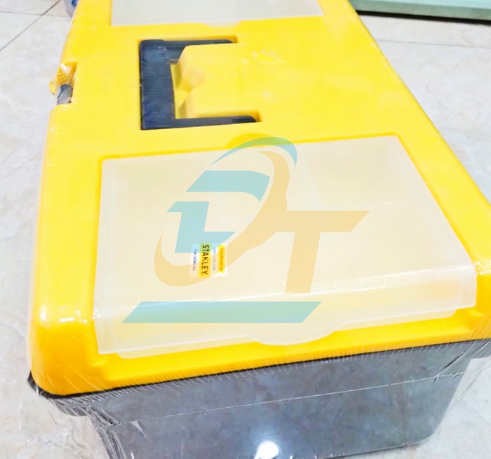 Th&ugrave;ng đồ nghề nhựa 16" Stanley STST73696-8 STST73696-8 Stanley | Gi&aacute; rẻ nhất - C&ocirc;ng Ty TNHH Thương Mại Dịch Vụ Đạt T&acirc;m