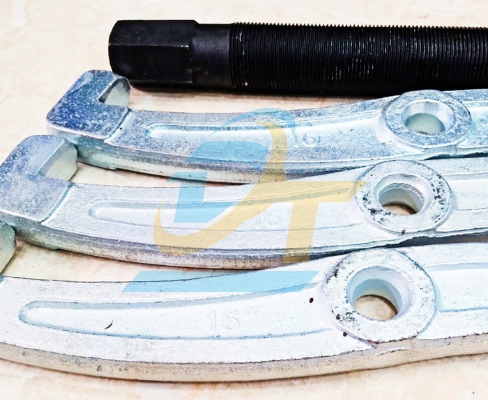 Cảo 3 chấu 16"/400mm Asaki AK-1044  Asaki | Gi&aacute; rẻ nhất - C&ocirc;ng Ty TNHH Thương Mại Dịch Vụ Đạt T&acirc;m