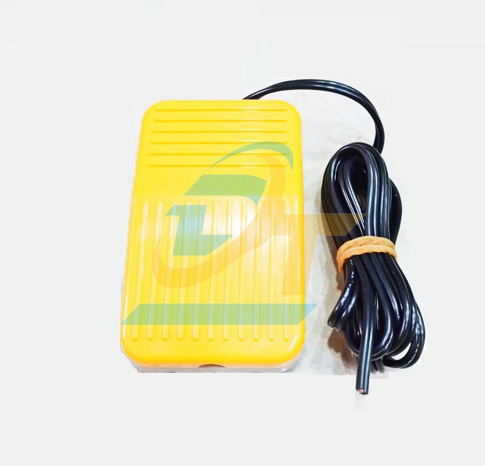 C&ocirc;ng tắc b&agrave;n đạp 10A 250V Hanyoung HY-101  Hanyoung | Gi&aacute; rẻ nhất - C&ocirc;ng Ty TNHH Thương Mại Dịch Vụ Đạt T&acirc;m