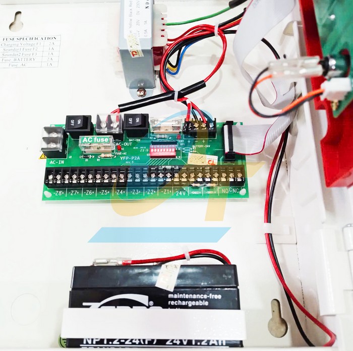 Tủ trung t&acirc;m b&aacute;o ch&aacute;y 8 k&ecirc;nh YunYang YF-3-8  YUNYANG | Gi&aacute; rẻ nhất - C&ocirc;ng Ty TNHH Thương Mại Dịch Vụ Đạt T&acirc;m