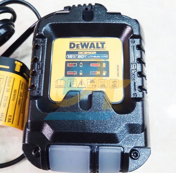 Sạc pin 10.8V-20V Dewalt DCB1102-B1  DEWALT | Gi&aacute; rẻ nhất - C&ocirc;ng Ty TNHH Thương Mại Dịch Vụ Đạt T&acirc;m
