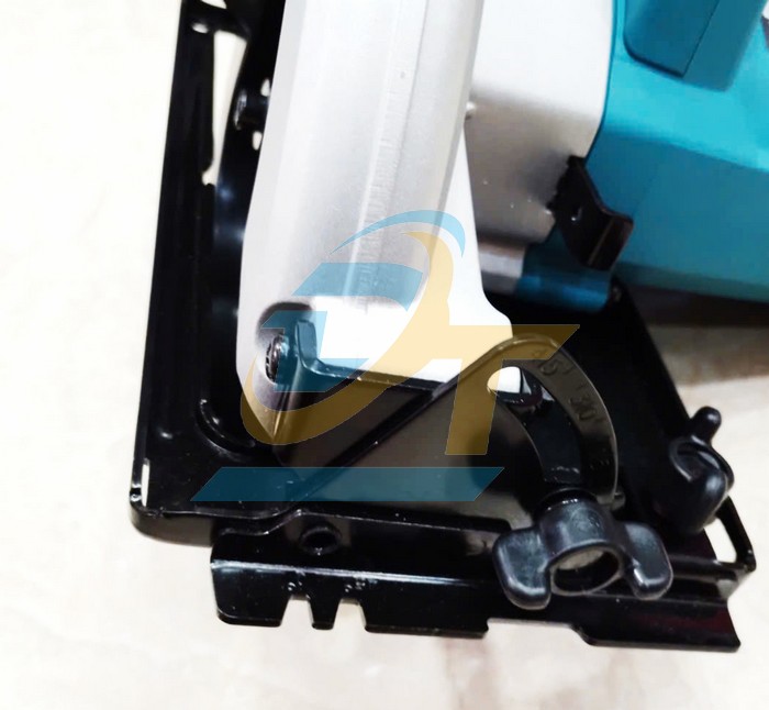 M&aacute;y cưa đĩa 185mm 1050W Makita M5801B M5801B Makita | Gi&aacute; rẻ nhất - C&ocirc;ng Ty TNHH Thương Mại Dịch Vụ Đạt T&acirc;m