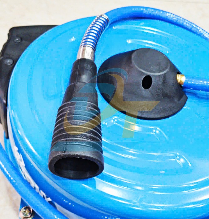 Cuộn d&acirc;y hơi tự r&uacute;t 8x12mm 15M Kingtony 79910-15  KingTony | Gi&aacute; rẻ nhất - C&ocirc;ng Ty TNHH Thương Mại Dịch Vụ Đạt T&acirc;m