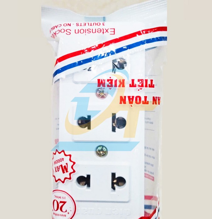Ổ cắm 3 lỗ kh&ocirc;ng d&acirc;y Điện Quang ĐQ 004A-02  DienQuang | Gi&aacute; rẻ nhất - C&ocirc;ng Ty TNHH Thương Mại Dịch Vụ Đạt T&acirc;m