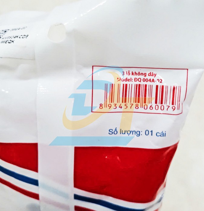 Ổ cắm 3 lỗ kh&ocirc;ng d&acirc;y Điện Quang ĐQ 004A-02  DienQuang | Gi&aacute; rẻ nhất - C&ocirc;ng Ty TNHH Thương Mại Dịch Vụ Đạt T&acirc;m