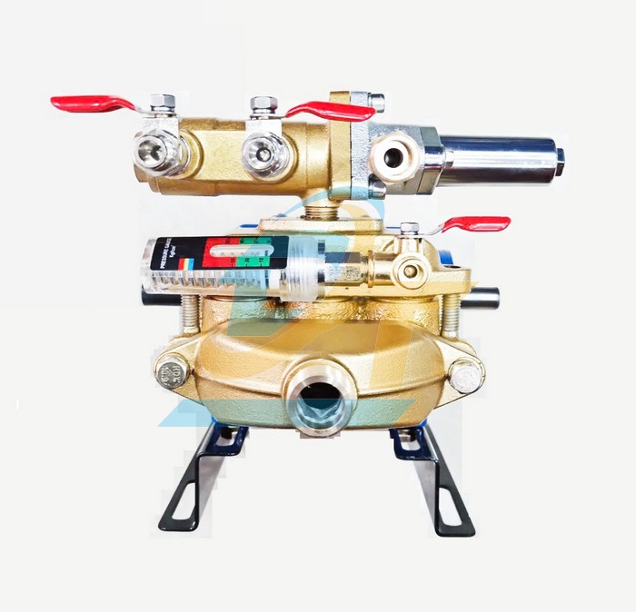 Đầu bơm rửa xe p&iacute;t t&ocirc;ng sứ 1HP Hyundai AH-C26  HYUNDAI | Gi&aacute; rẻ nhất - C&ocirc;ng Ty TNHH Thương Mại Dịch Vụ Đạt T&acirc;m