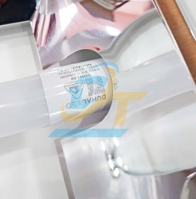 M&aacute;ng đ&egrave;n phản quang &acirc;m trần 3 b&oacute;ng 1.2m 3x18W 6500K Duhal LDA318  DUHAL | Gi&aacute; rẻ nhất - C&ocirc;ng Ty TNHH Thương Mại Dịch Vụ Đạt T&acirc;m