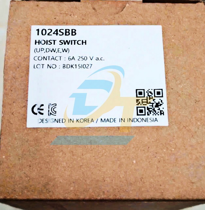 Tay điều khiển cần trục 4 n&uacute;t Hanyoung HY-1024SBB  Hanyoung | Gi&aacute; rẻ nhất - C&ocirc;ng Ty TNHH Thương Mại Dịch Vụ Đạt T&acirc;m